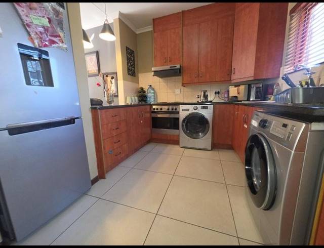 2 BEDROOM TOWNHOUSE FOR SALE IN MEYERSDAL